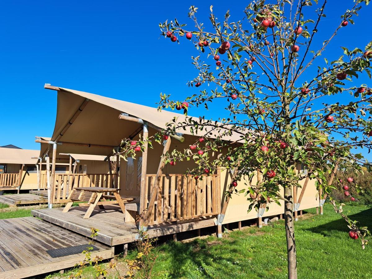 De Hazelaarshof Luxe Glampingtent Bij Natuurgebied De Millingerwaard Kekerdom Exterior foto
